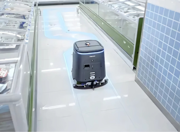 Pudu CC1 Pro demonstrating automatic water refill system